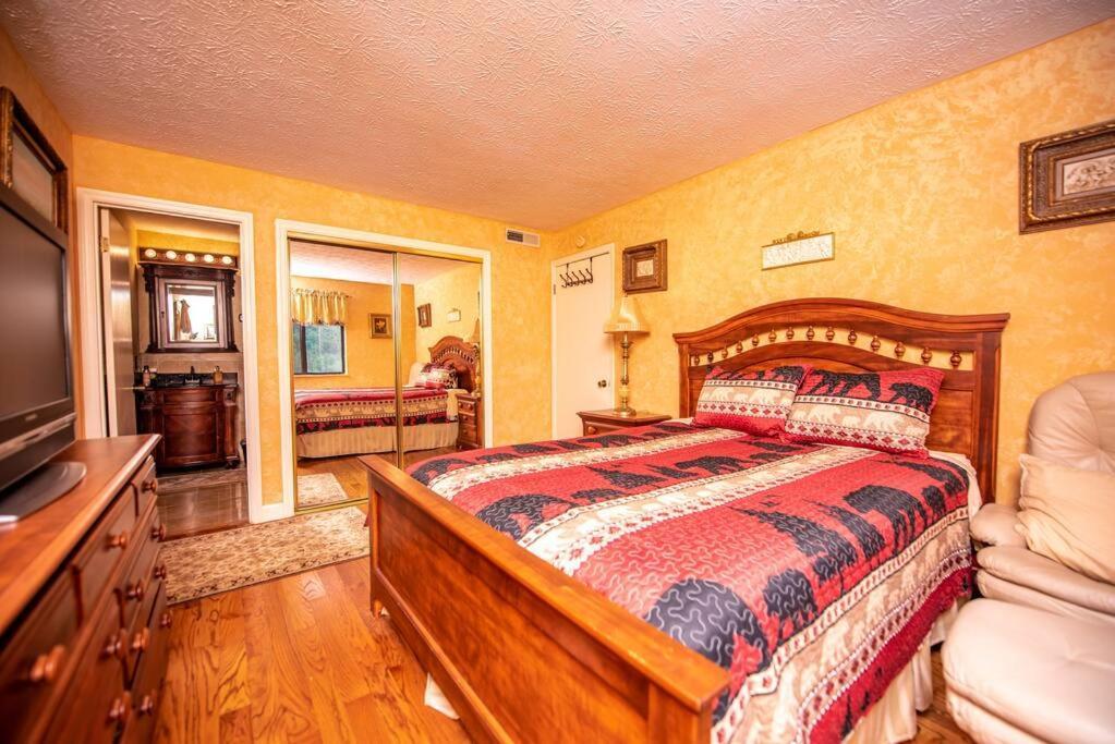 City & Mountain View 5 Mins From Downtown Gatlinburg Exterior foto